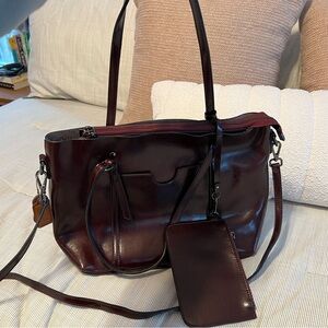 Maison beaute de marseille leather tote with coin purse